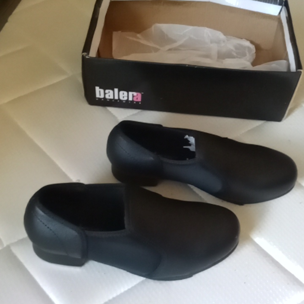 Beautiful pair of bellara dancewear tap dancing shoes